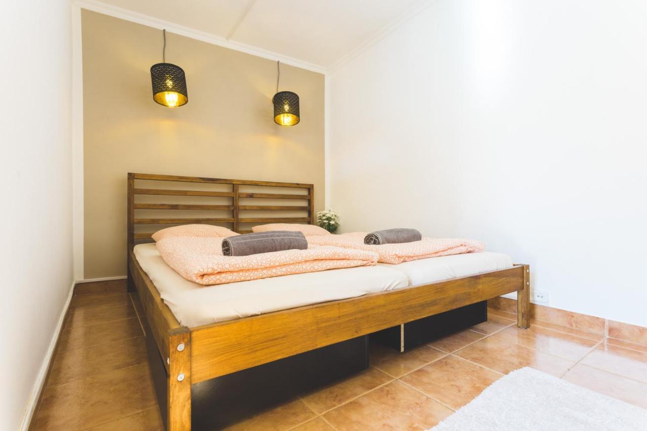 Soulsurfcamp Portugal Bed and Breakfast Peniche Buitenkant foto